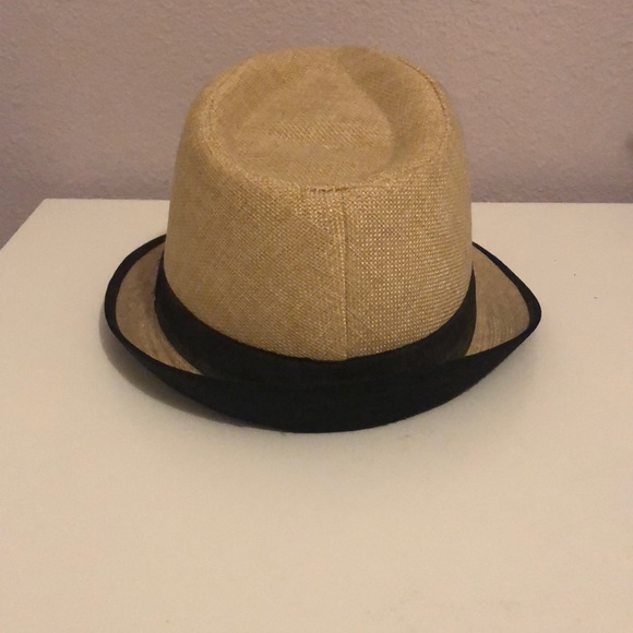 hat - Picture 4 of 5